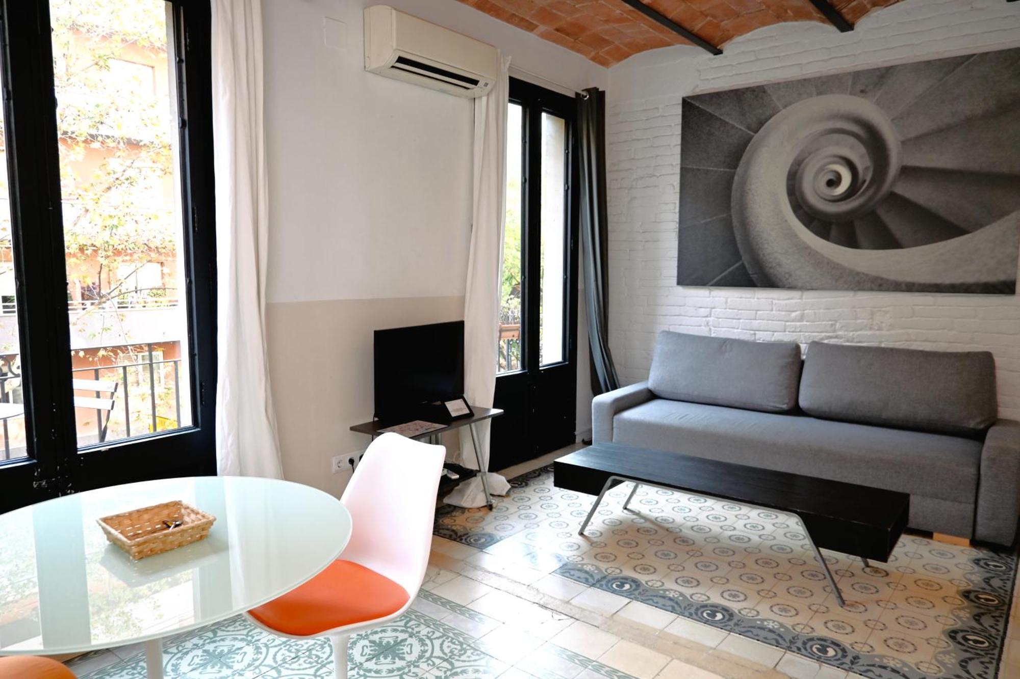 Homenfun Sagrada Familia Marina Apartment *